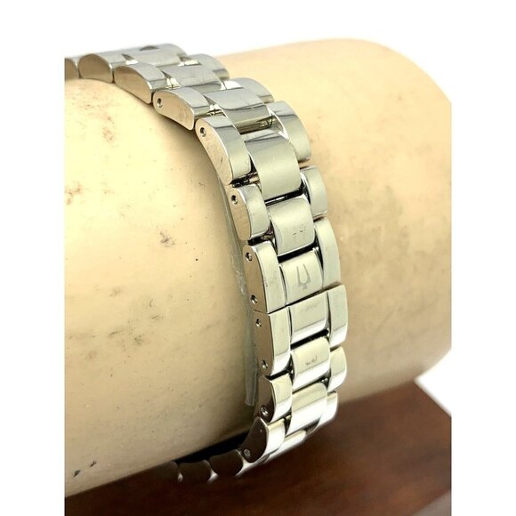 Bulova Women's Watch 96L229 Quartz White Dial Mother of Pearl Petite 27m… - Picture 10 of 12